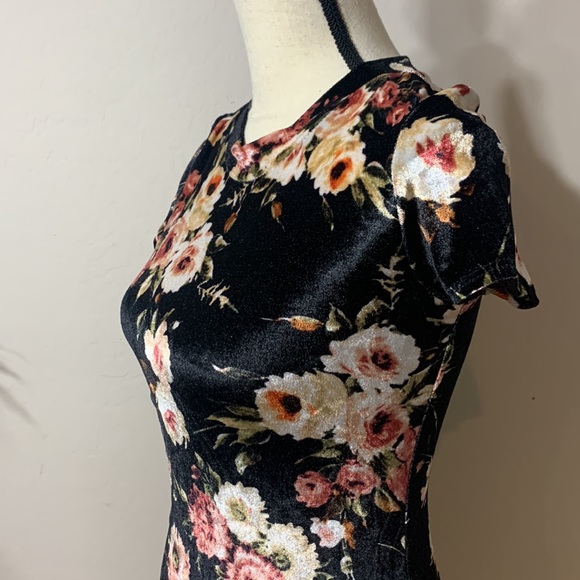 Obsession Floral Print Dress Size S - Picture 3 of 6